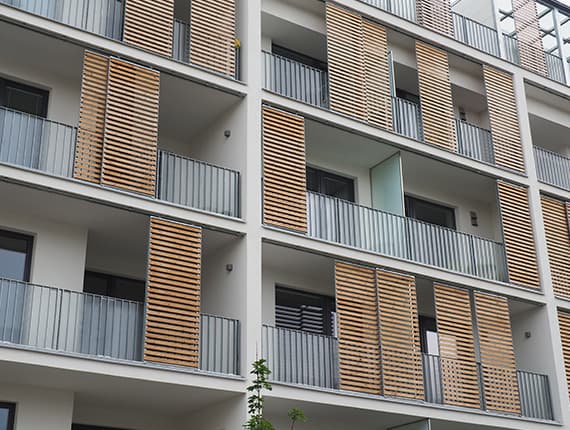Okucie do okiennic przesuwnych NIKO Typ 84.000E - szyna jezdna z aluminium anodowanego do skrzydeł o masie 50 kg